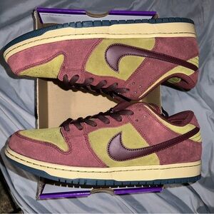 Nike SB Dunk Low Pro Dark Team Red Olive Flak Green Blue size 12